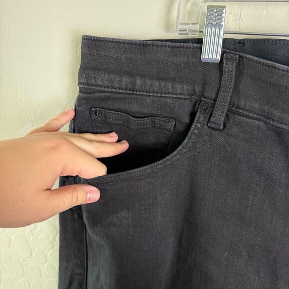 Torrid Bombshell Skinny Premium Stretch High-Rise Jean 24R NWT Black Grenada - Picture 14 of 16